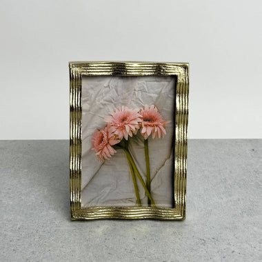 4x6 Gold Wavy Photo Frame