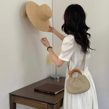 Mini Wood Handle Purse Crossbody Bag (Curve Bottom): Beige