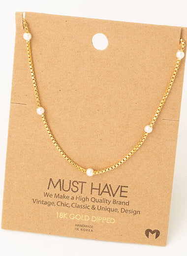 Box Chain Pearl Station Necklace - Gold