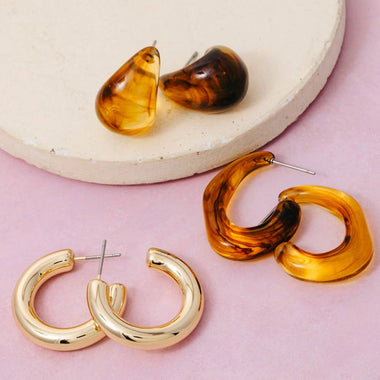 Metallic And Marble Resin Hoop Earrings Set - Gold