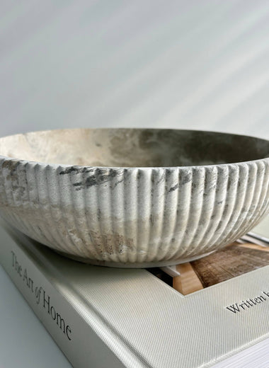 Temis Fluted Bowl - Tan Fusion Marble