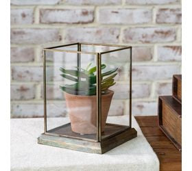 7.5" Aged Antique Glass Displayer