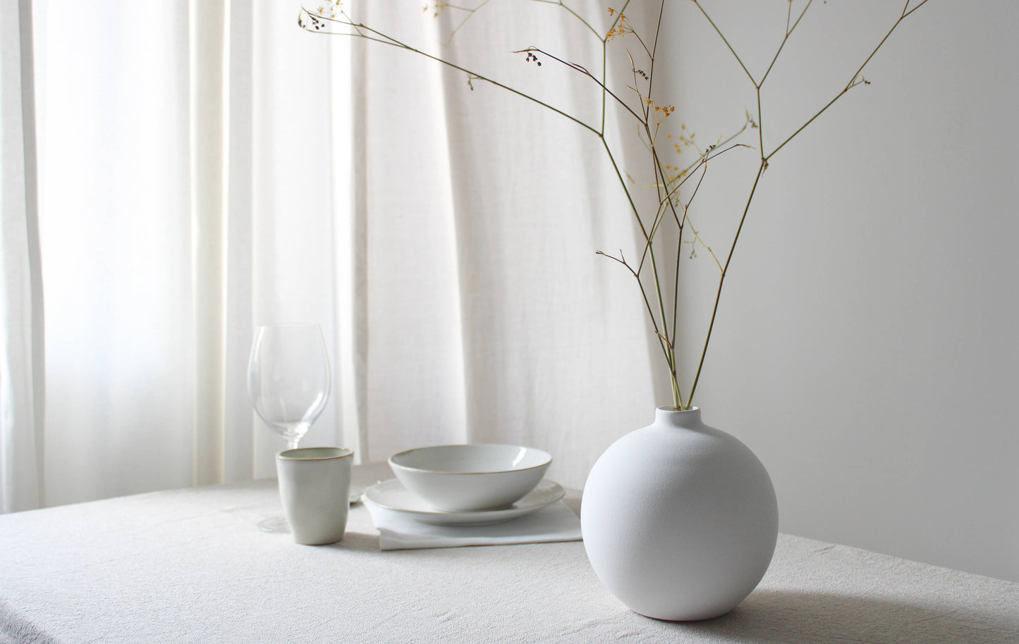 The Blanc Collection - 03 vase