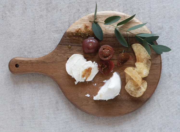 Suar Wood Cheese/Cutting Board with Handle
