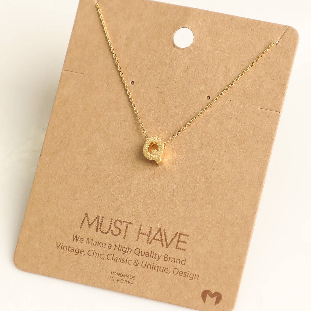 Initial Q Pendant Necklace - Gold
