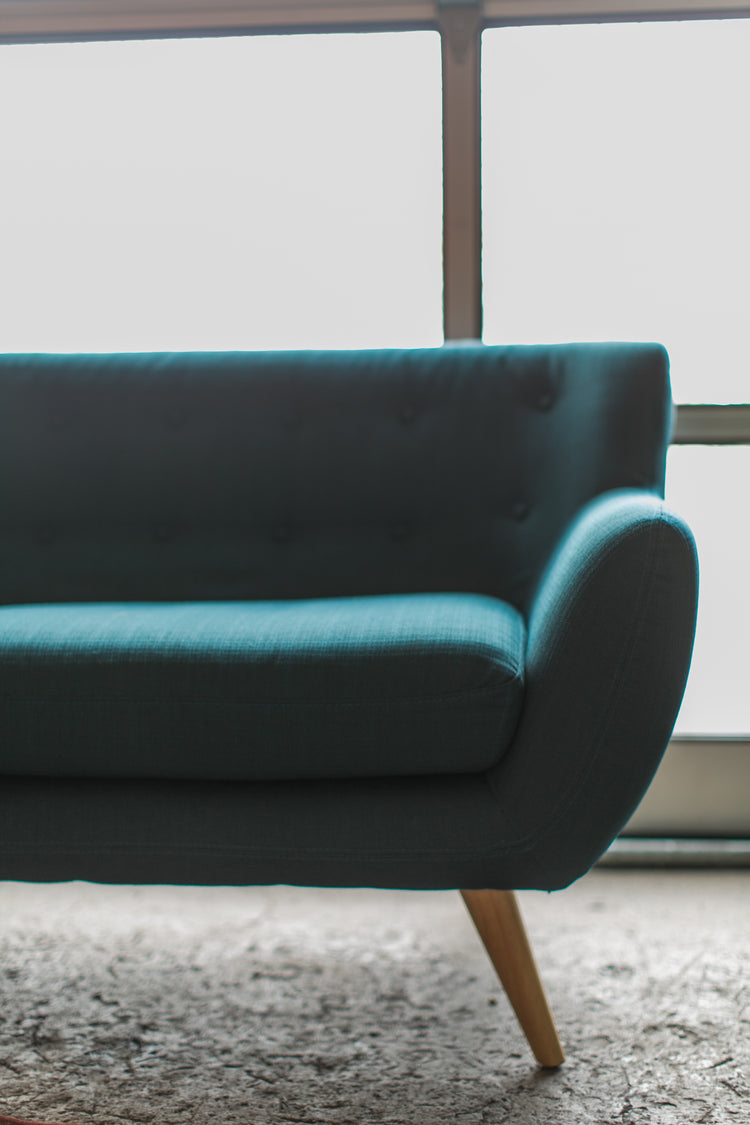Sofas & Sectionals