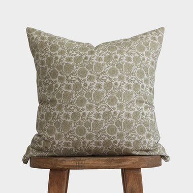 22x22 Gracie in Green Pillow Cover