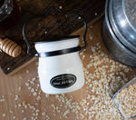 5 oz Milkhouse Candle - Oatmeal, Milk & Honey