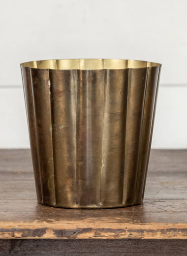 7" Gold Ribbed Planter