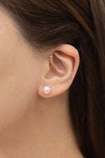 Flawless Pearl Stud Earrings: Medium
