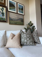 22x22 Rome Pillow Cover