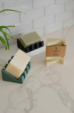 Silicone Draining Soap Dish: Sand