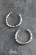 Classic Polished Hoop Earrings: Silver