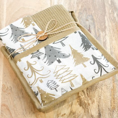 Pot Holder & 2 Towel Set - Gold Trees