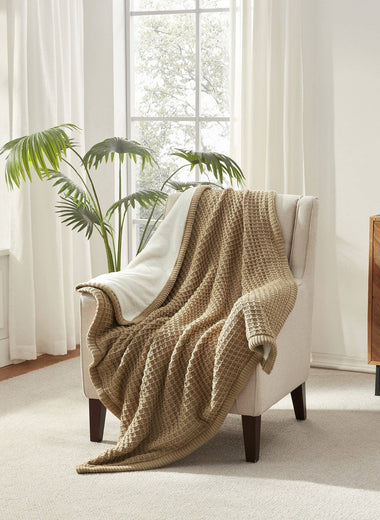 Waffle Knit to Fur Throw - 50x60