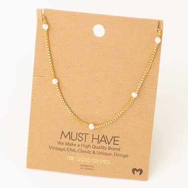 Box Chain Pearl Station Necklace - Gold