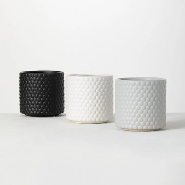 Dot Textured Pot