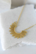 Tamara Dainty Starburst Necklace